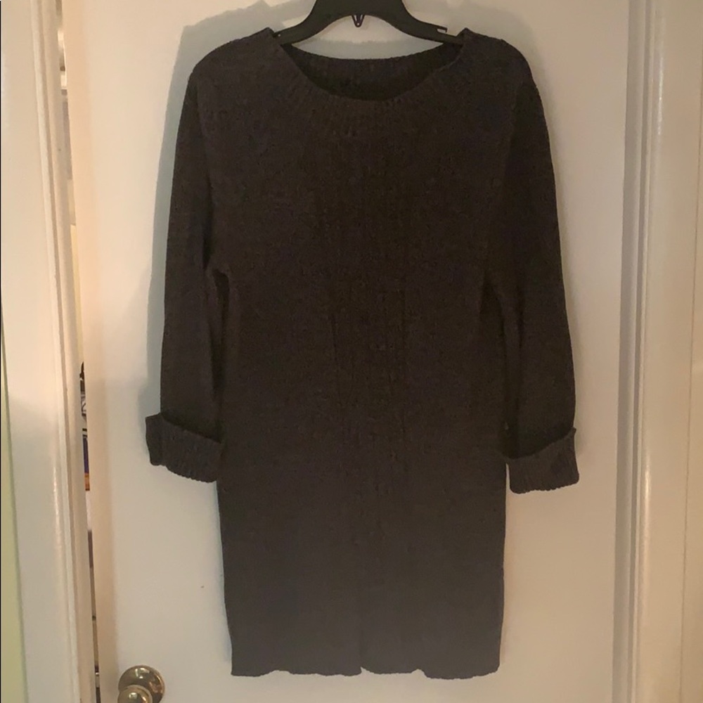Scoop neck charcoal grey long sweater